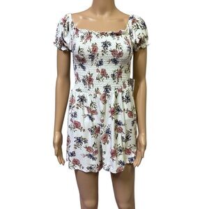 Vine & Valley Cream Floral Smocked Off Shoulder Shorts Romper Womens Medium